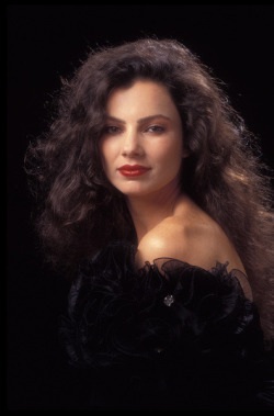 twixnmix:   Fran Drescher photographed by