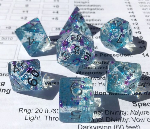 battlecrazed-axe-mage:These are the perfect wizard dice! 