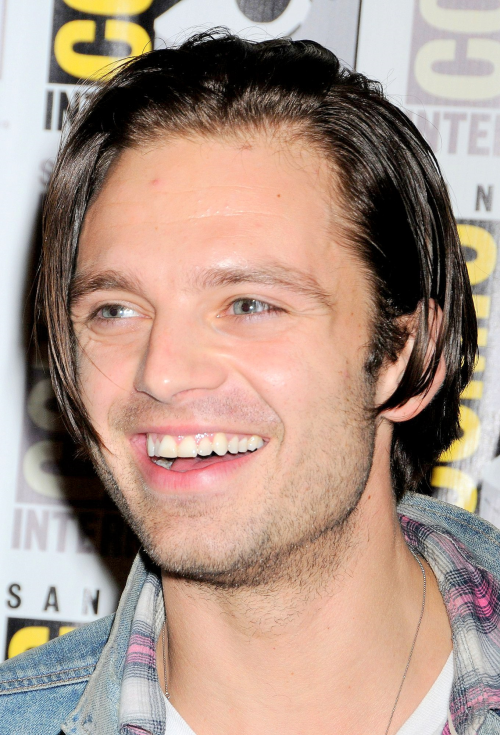 4clovesofsummer:Favorite Celebrity Meme: Sebastian Stan{ 01 | 05 } Favorite Hair Moments