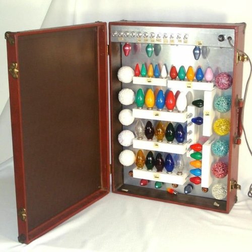 tattydevine:“1960s Christmas lightbulb salesman case.” 