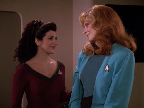 trekkiefeminist: cosmic-llin:And have some caps of Deanna and Bev hanging out in seasons 5, 6 and 