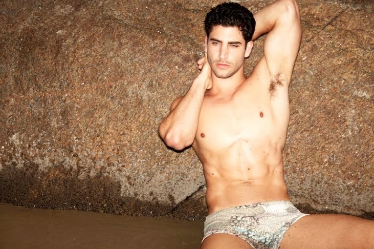 greenspeedos:  resting