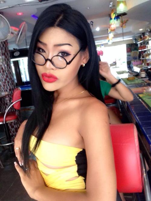 thai ladyboys