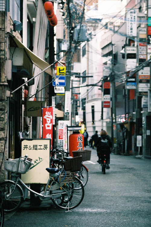 #8241Umeda - Osaka, JapanCopyright © Takeuchi Itsuka. All Rights Reserved.