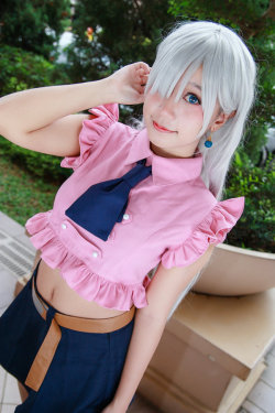 hotcosplaychicks:  Nanatsu no Taizai - Elizabeth Liones by Xeno-Photography Check out http://hotcosplaychicks.tumblr.com for more awesome cosplay