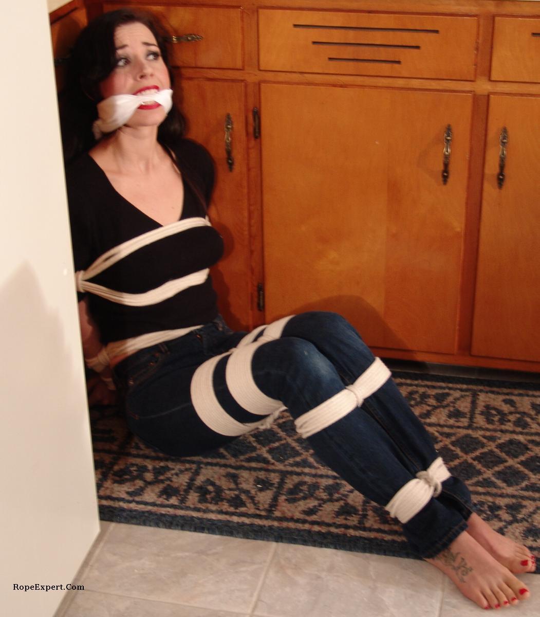 zippo077:  Bound and gagged by a burglar,a terrified Lucy cowered on the floor of