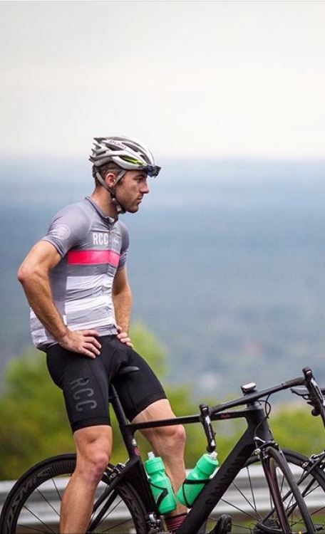 lazysharkkid:  To fuck pro all cyclists! Dick hard, no patience, cum pouring out!