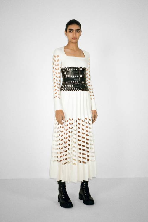 Alaïa, Fall 2021 Ready-to-WearModels:Amar AkwayAnita Pozzo Nyawargak Gatluak