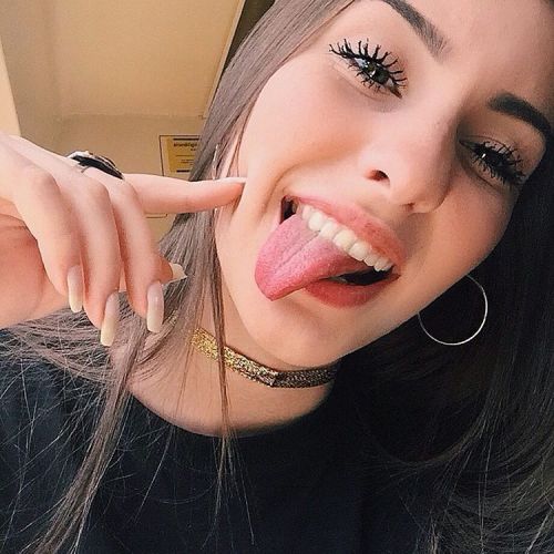 http://streetgrl.tumblr.com/post/154634883672