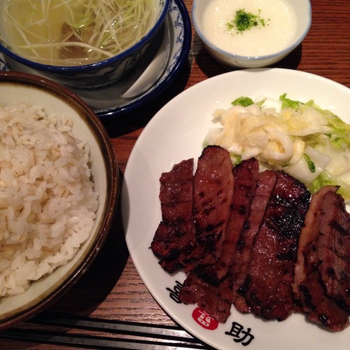 牛タン定食！Beef tongue dish!