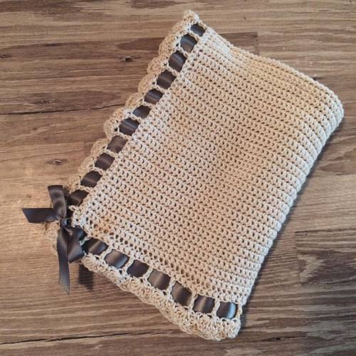 thecrochetyoldlady: Last custom order for the year! #crochet #handmade #etsy #knitpicks #ivory #grey