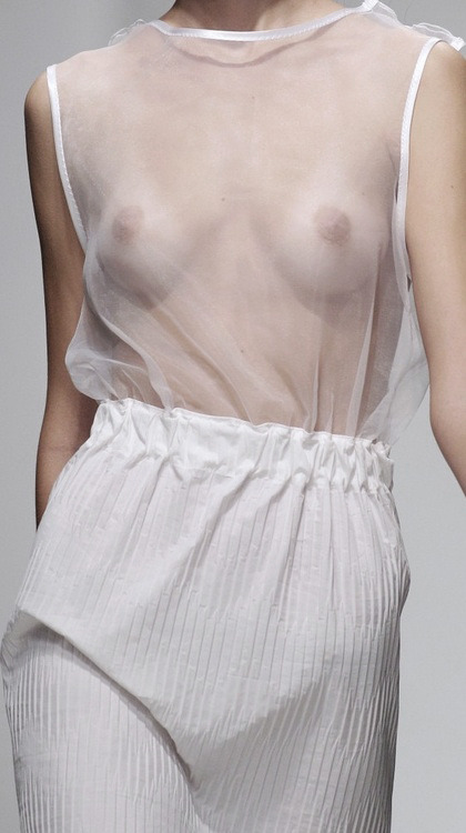 catfit:  Tanya Arzhanova / Berlarus Fashion Week 