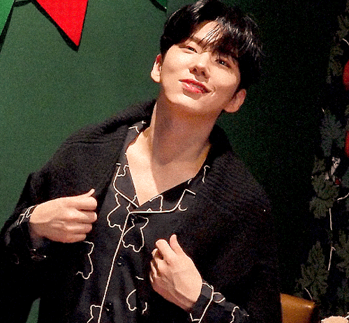 Holiday Kihyun 