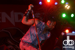 drivenbyboredom:  I think it’s weird that one of my favorite band photos ever is of Sevendust. 