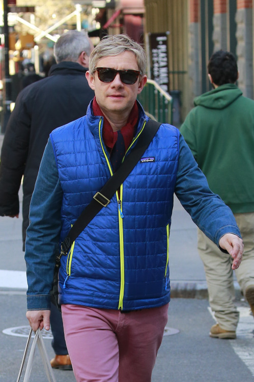 【HQ】Martin Freeman seen shopping in Tribeca in New York City. 010316