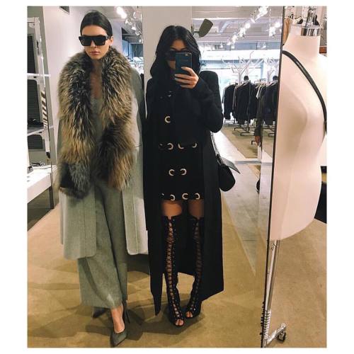 That coat is | Kendall &amp; Kylie | #furfashion #style #furstyle #streetstyle #ootd #lotd #wiw 