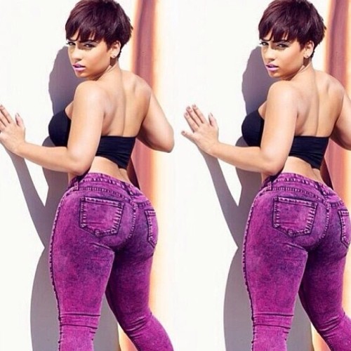 Yum yumReblog, like, follow…    http://1moreburpee.tumblr.com