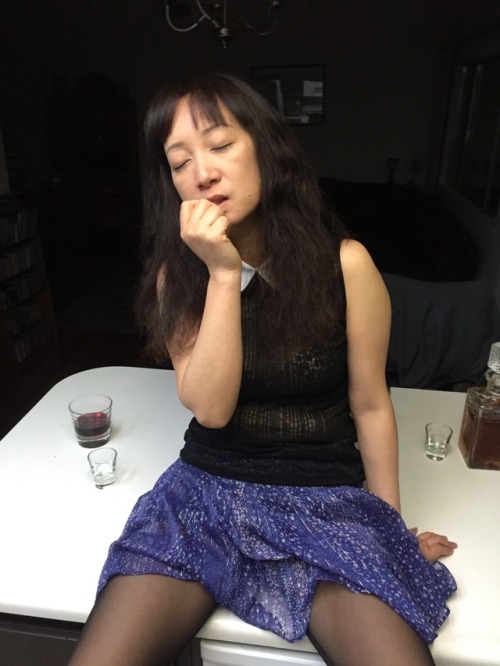 Hot little Chinese milf