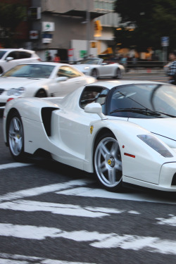 atlasofvanity:  White Ferrari Enzo || Atlas