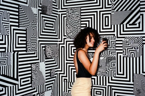 blk-wave:  she can like a ton of new instagram post and post photos whenever, but she can’t simply respond to my  text messages asking how was your day.   she can find time to whine on twitter about how sad she is, but it seems like she can’t exit