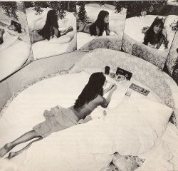 Retrovintagehippie:a Love Hotel, C1970