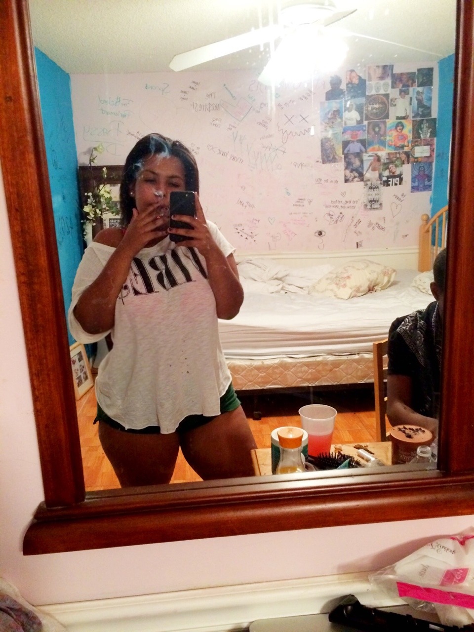 duttydominican:currently