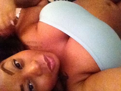 cccxvi:  Can keep your eyes off my fatty daddy……