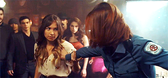 wayverlyhaught:Protective Waverly ♥‿♥