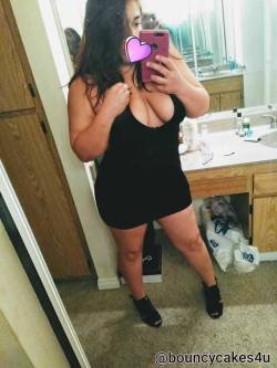 bouncycakes4u:  Request for @the-guy246  In my tight black velvet dress 🖤