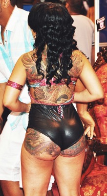 Gurillaboythamane:  Munnyb:  Source: Welldamnwd  Follow Me. *Munnyb*  So Sexy So