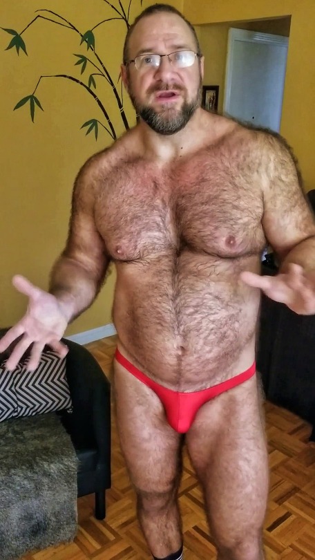 boatinrob:Attention big bears and plus-size men: Muscleskins.com will make swimwear in sizes up to 6XL!Video review and try-on of my new muscleskins suit is now live on my onlyfans!onlyfans.com/boatinrob 
