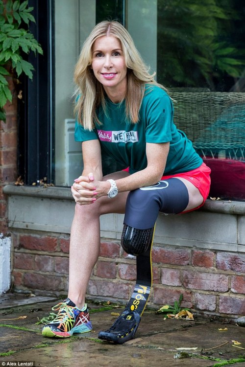 Lost her leg in a speed boat incident that claimed the lives of her husband and daughter.