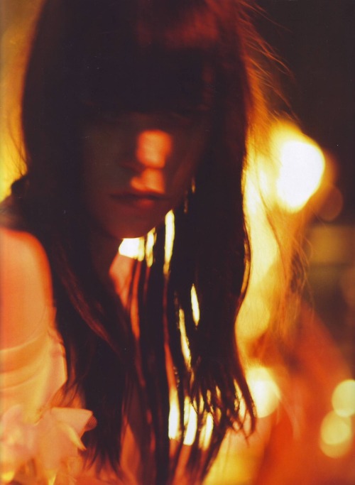 jinxproof:  Meghan CollisonPOP (Winter 2007)ph. Phil Poynter