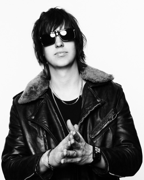 krycha1976:  The Strokes for SPIN April 2011 by Dan Martensen Amazing session :) 
