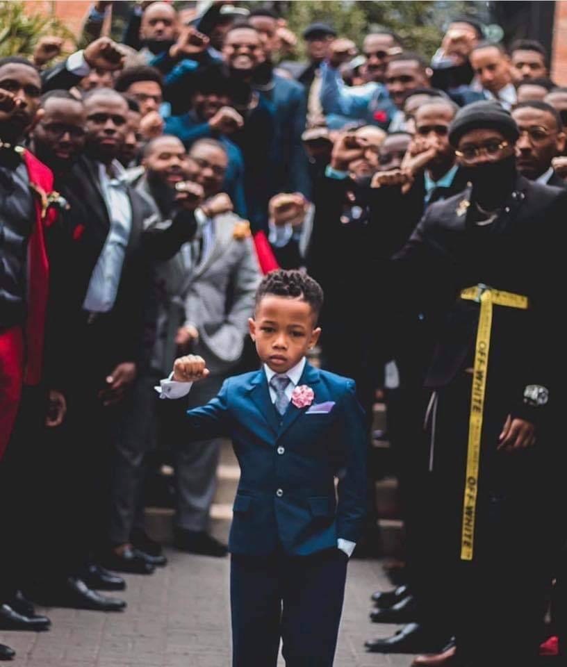butterflikisses:  Always protect and love our black boys and men!! 🖤✊🏾 