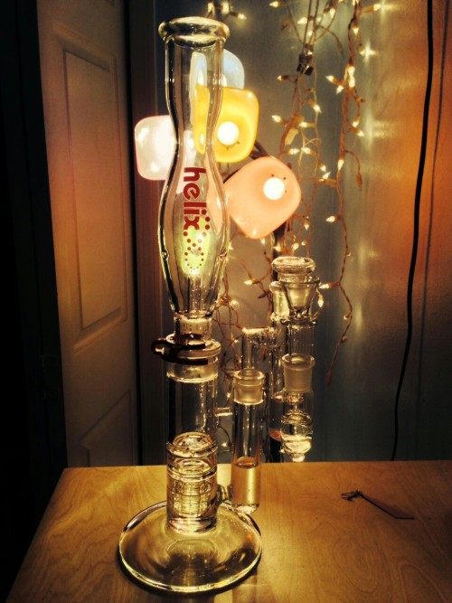 keep-calm-and-stay-stoned:  shadow-snatcha:  Bout to steal my boyfriend’s new bong  I would be upset if i was your bf ! :p but thats a dope piece !