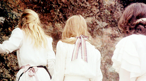 bookstofilms: “Where were they going? What strange feminine secrets did they share in that last gay fateful hour?” Picnic at Hanging Rock directed by Peter Weirbased on the 1967 novel by Joan Lindsay 