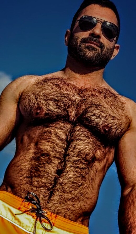 fitbearcatcher:jaxxx56:Sexy 🔥🔥🔥🔥hairyness