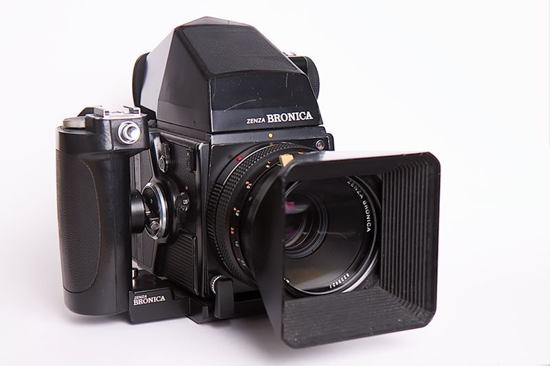 roble perfil Convención I STILL SHOOT FILM — 9 Great Medium Format Film Cameras You Need Now