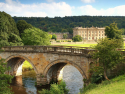 allthingseurope:Chatsworth House, England (By Jeff Dugmore)