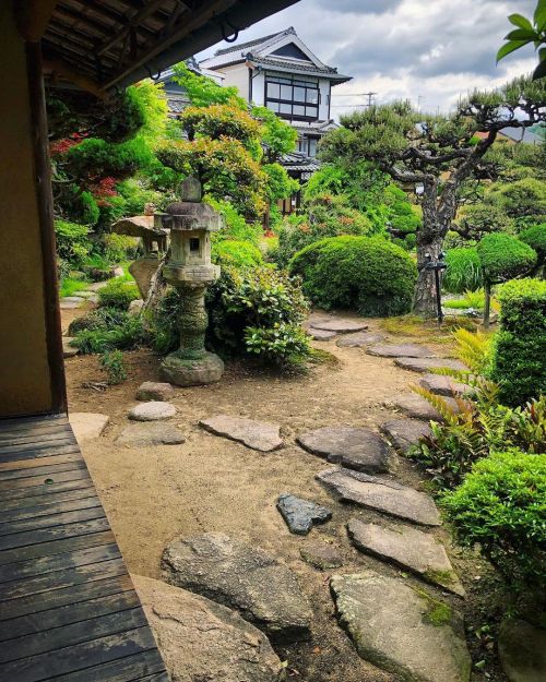 恋しき庭園 [ 広島県府中市 ] Koishiki Garden, Fuchu, Hiroshima の写真・記事を更新しました。 ーーキャッチーな名前が気になる。歴代首相も訪れた、明治時代創業の元料