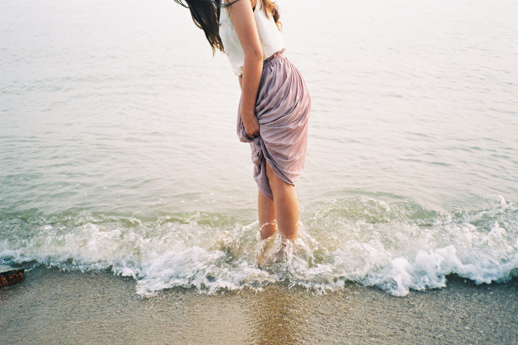 amare-ebrius:  (by ahanyoung) 