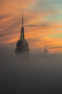 visualechoess:Empire State Building in the