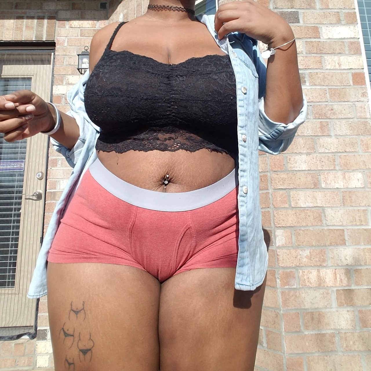 yournudemom:  I won’t be posting my body for a while(And if I so, I will be in