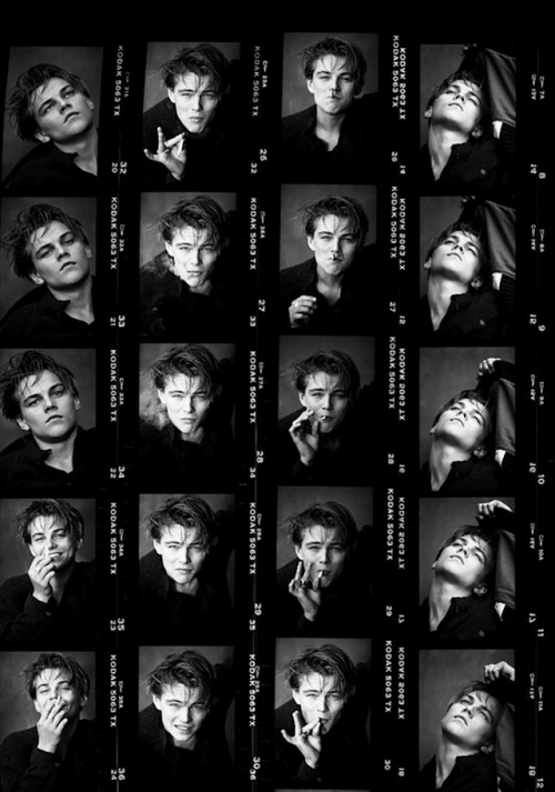 80scandles:Iconic Photography Contact Sheets (Leonardo Dicaprio, Kurt Cobain, David Bowie, Angelina 