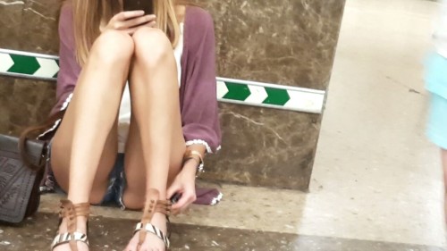 Hot teen waititng for the metro