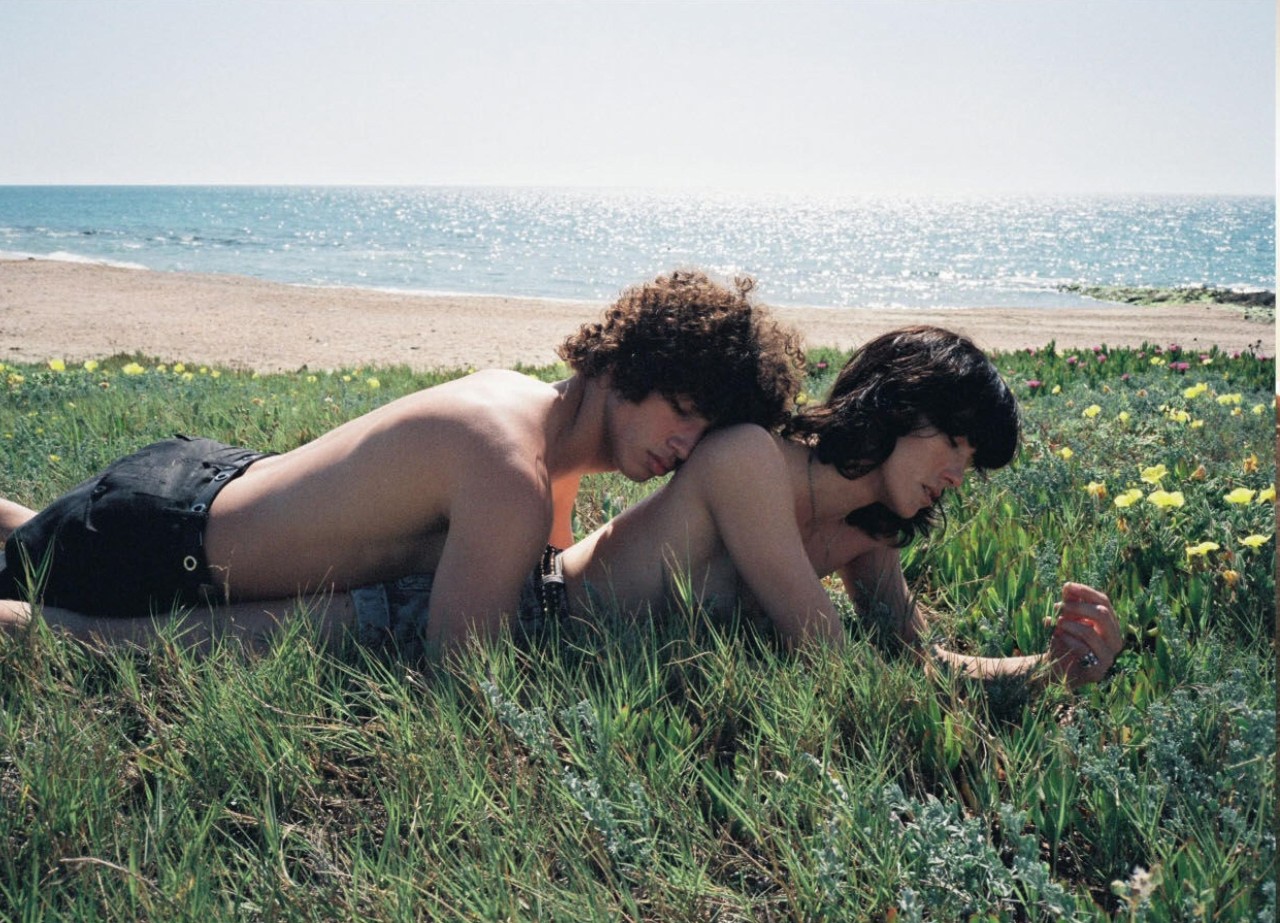 hardlyasubstitute:Barak Shamir and Hen Yanni in Baignade Interdite  Yaniv Edry for