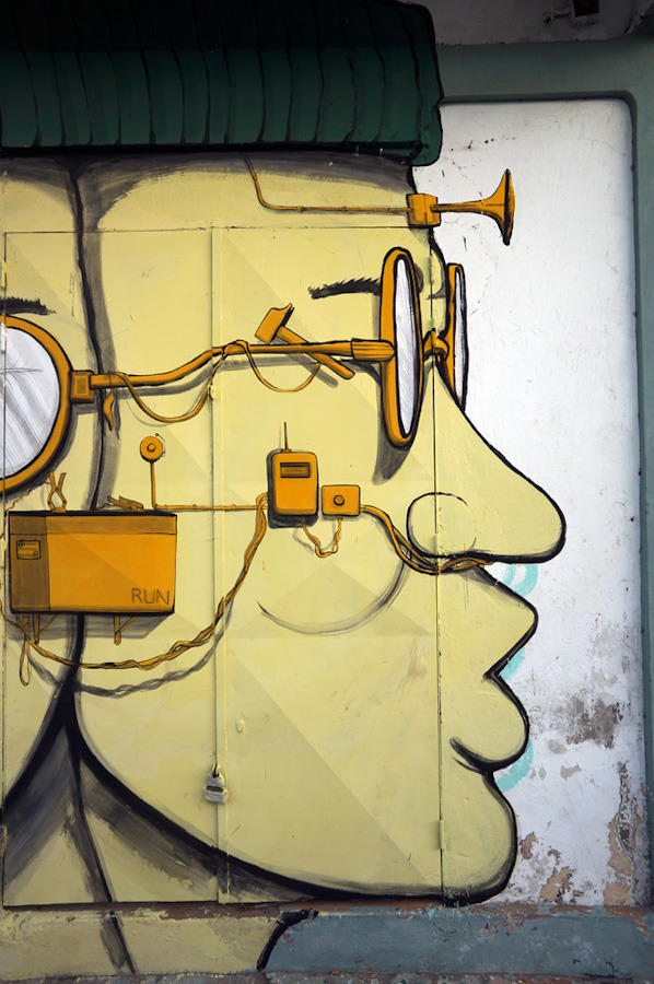 exhibition-ism:  RUN street artist in Senegal and Gambia  