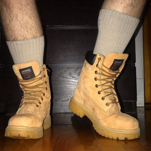 Timberland Pro Steel Toes.  #timberland #timberlandboots #timberlandpro #workboots #gayboots #gayboo