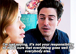 jonahsimms:Jonah always putting Amy first.